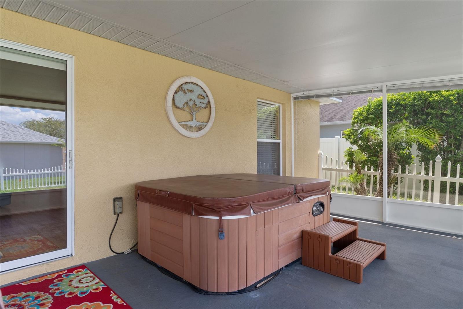 15437 Deer Path Dr Property Photo 35