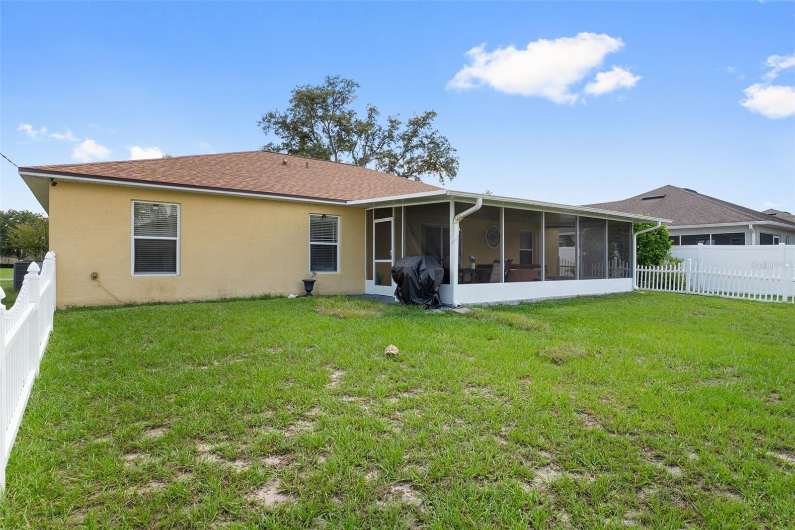 15437 Deer Path Dr Property Photo 38