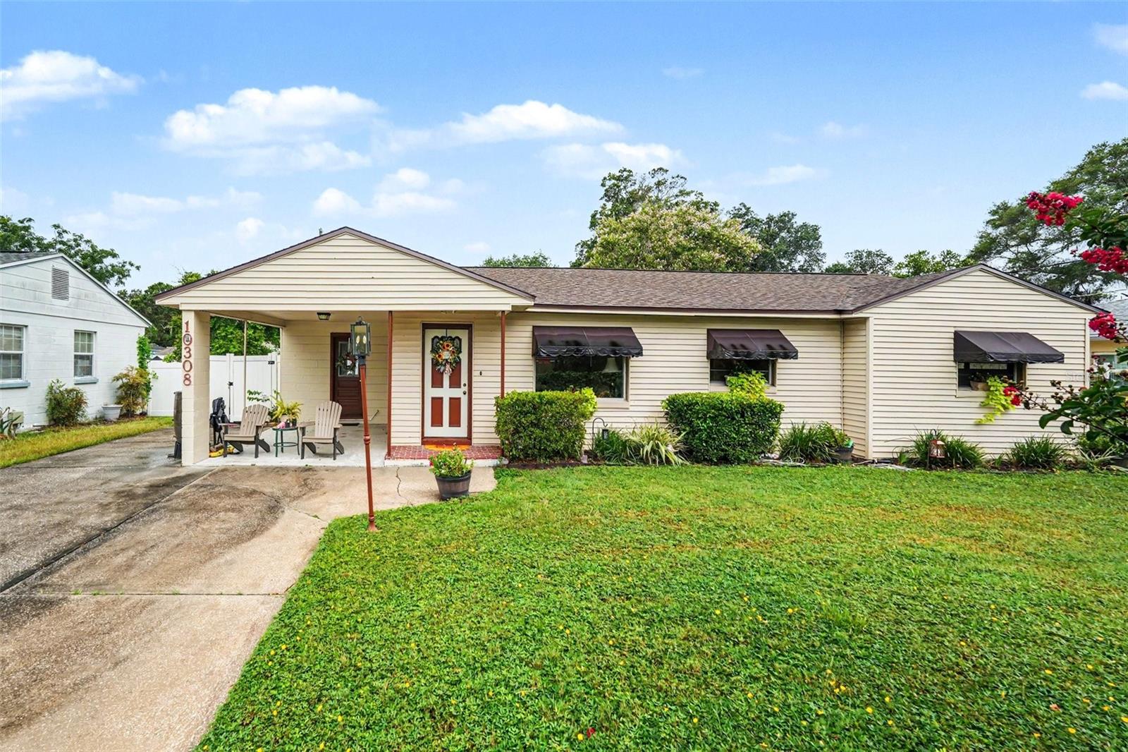 10308 N Oakleaf Ave Property Photo 1