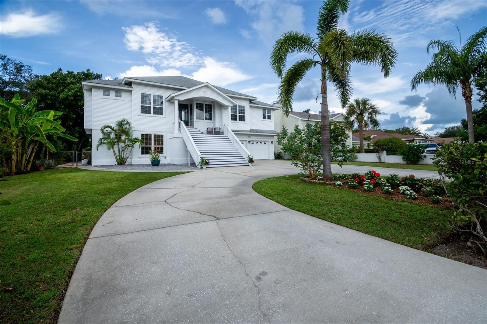 1605 GULF RD