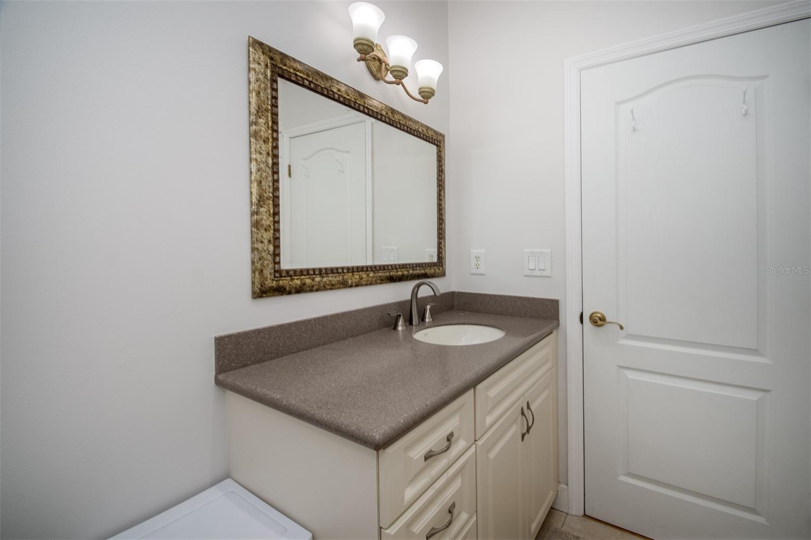1605 Gulf Rd Property Photo 37