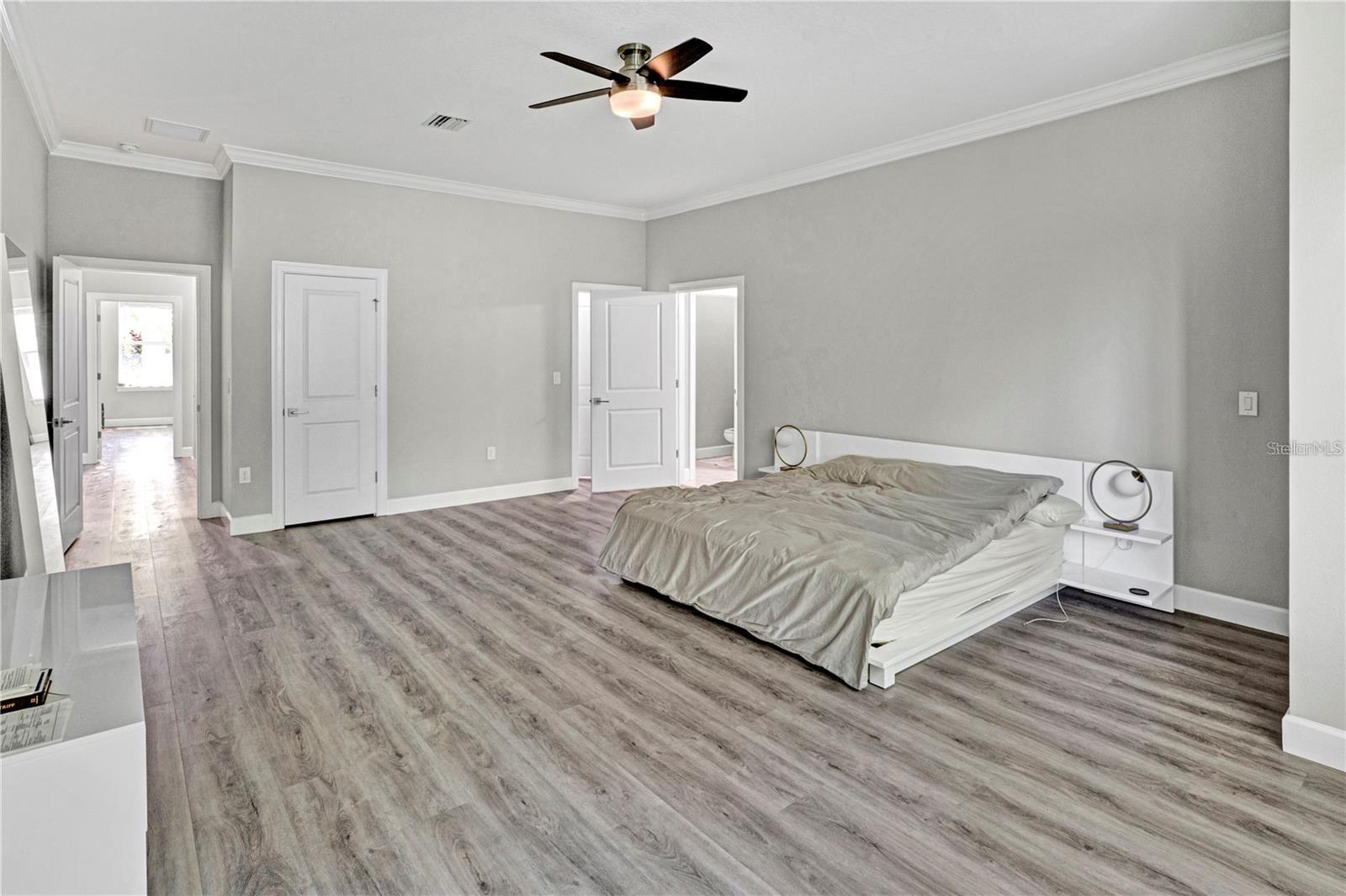 746 Grand Cypress Ln Property Photo 23