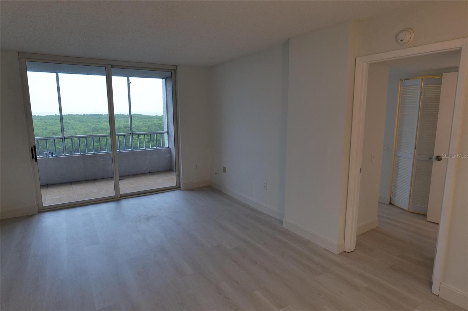 2333 Feather Sound Dr #a607 Property Photo 10