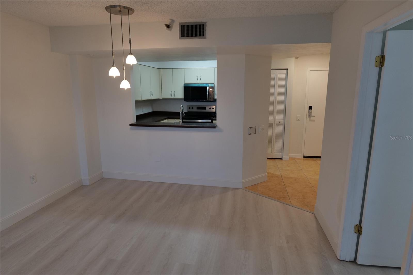 2333 Feather Sound Dr #a607 Property Photo 11