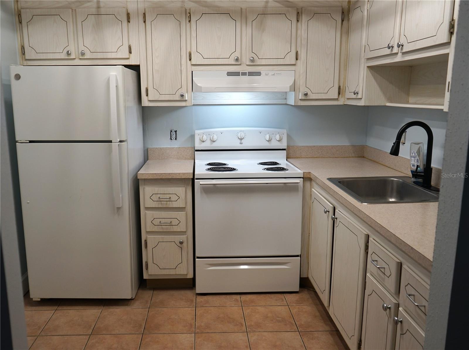 201 Bedford Trl #138 Property Photo 8