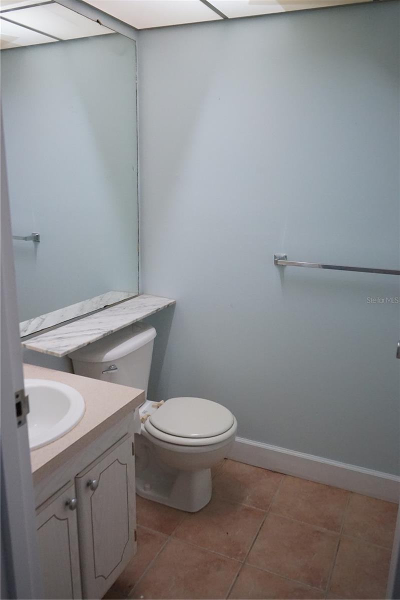 201 Bedford Trl #138 Property Photo 11