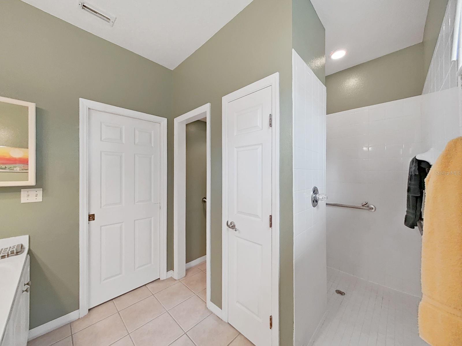 8609 Alexandra Arbor Ln Property Photo 36