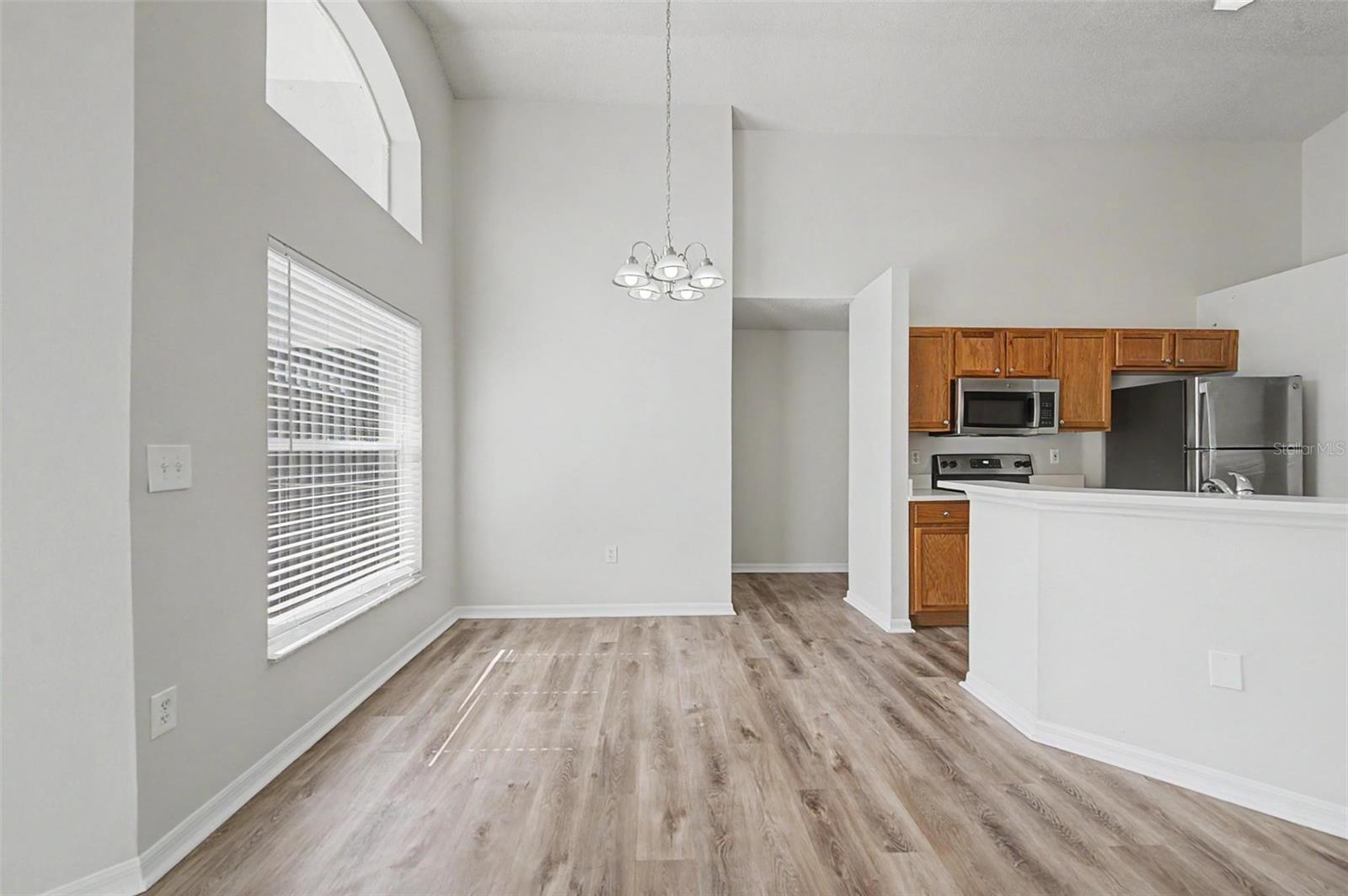 421 Holborn Loop Property Photo 13