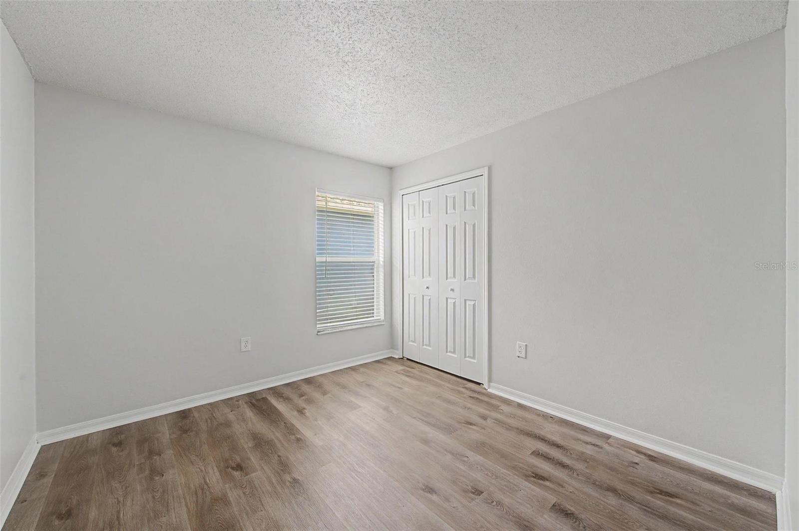 421 Holborn Loop Property Photo 26