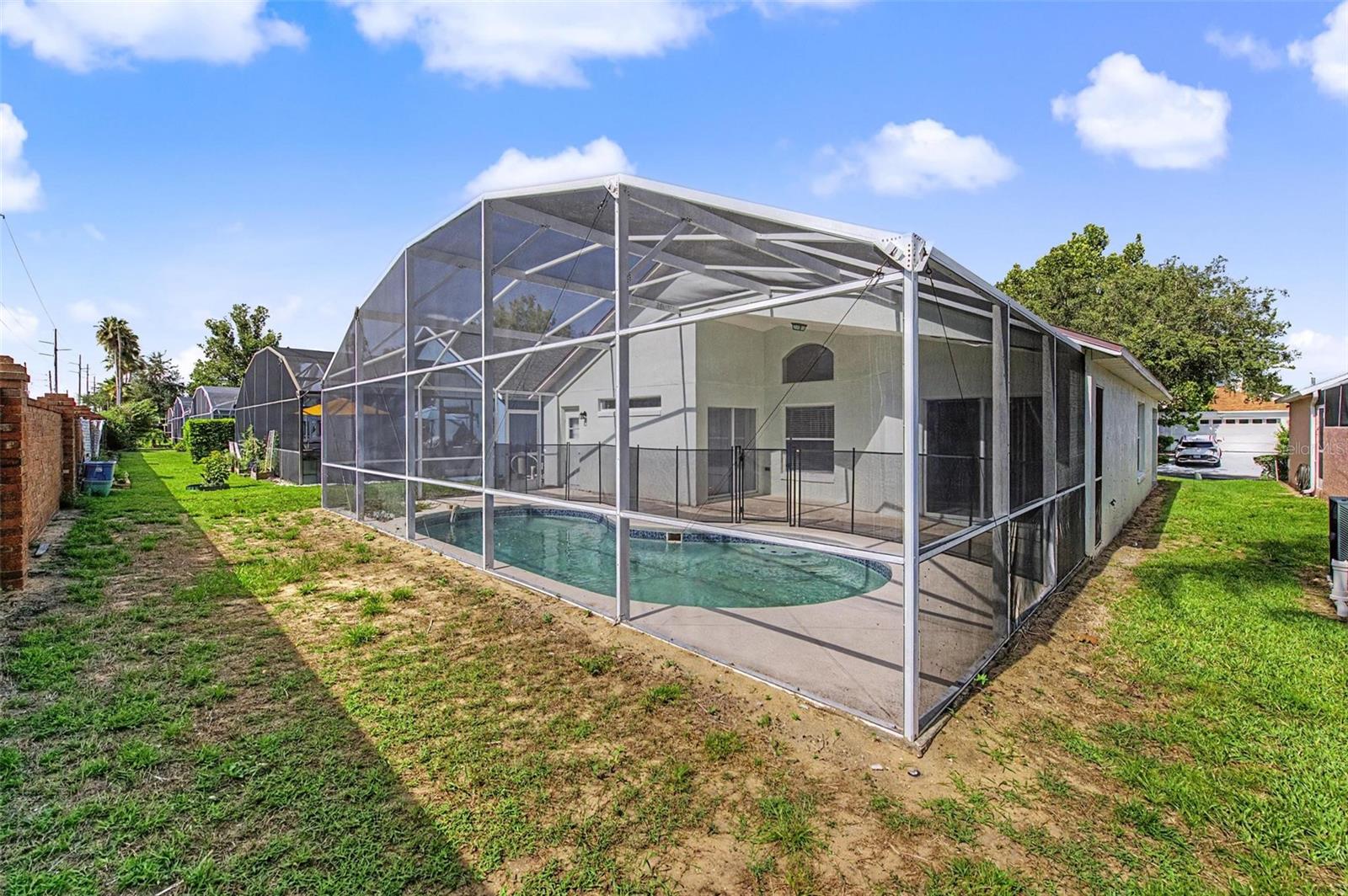 421 Holborn Loop Property Photo 37