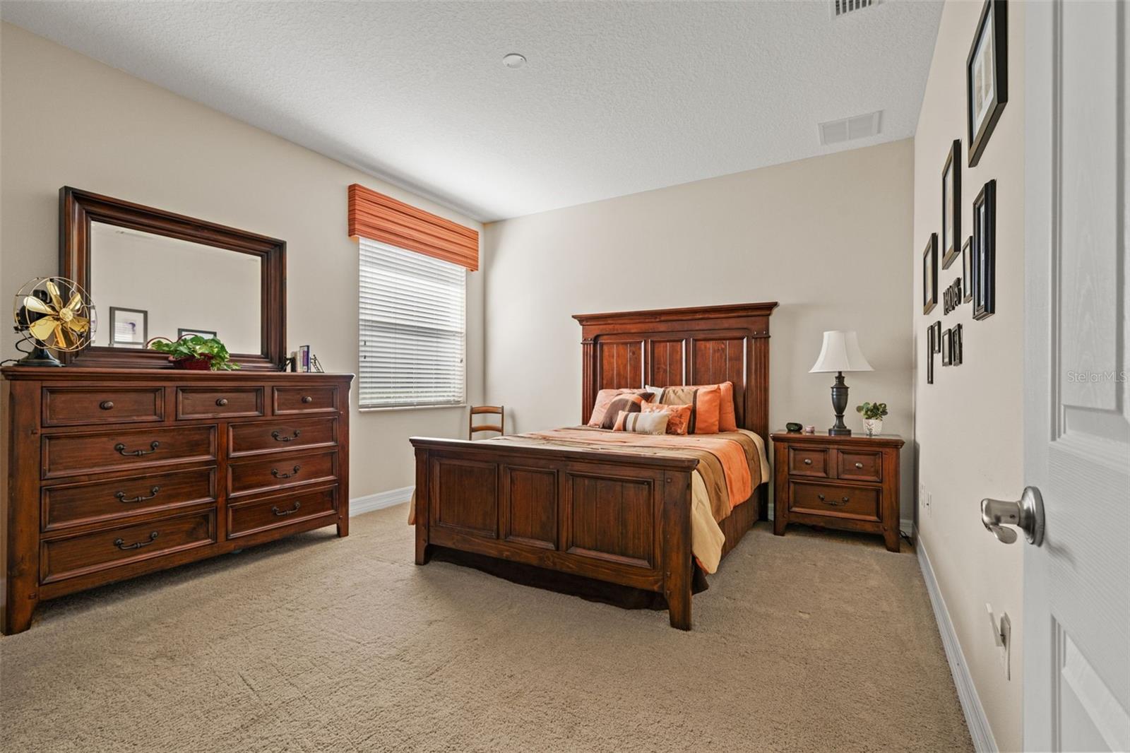 15103 Azra Dr Property Photo 38