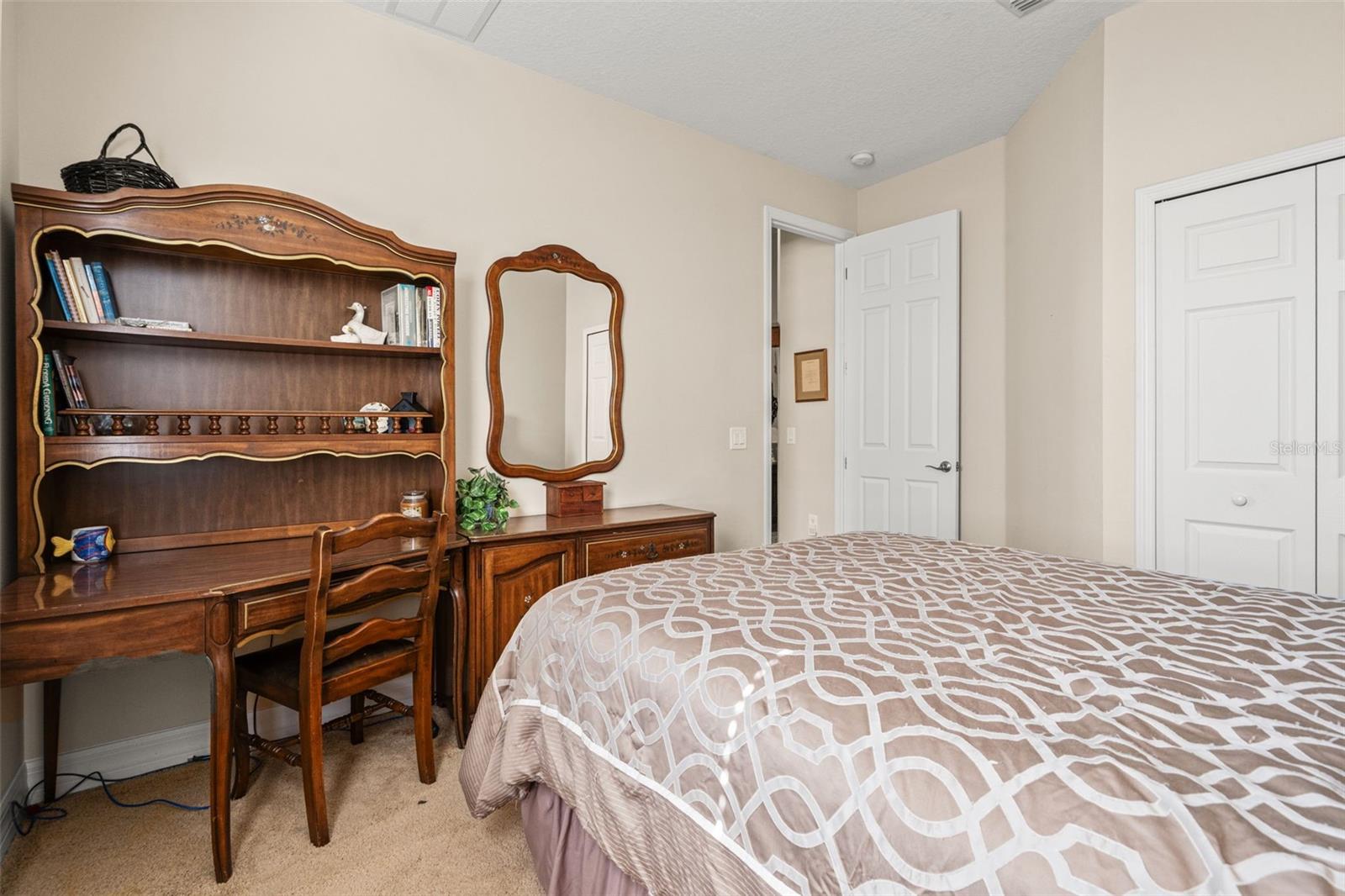 15103 Azra Dr Property Photo 48