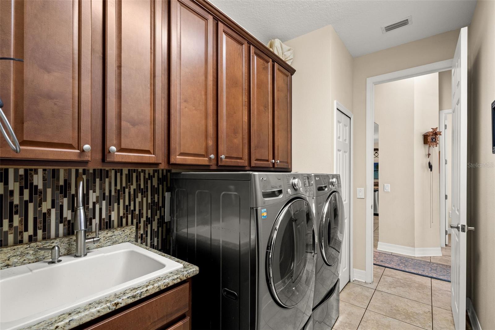 15103 Azra Dr Property Photo 50