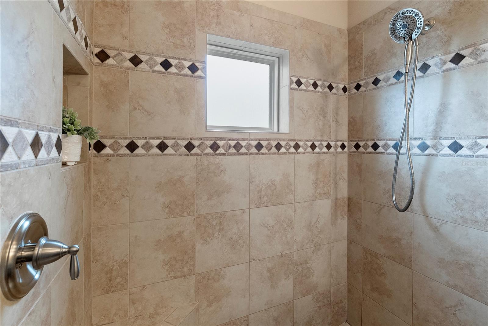6043 Anchorage Way S Property Photo 15