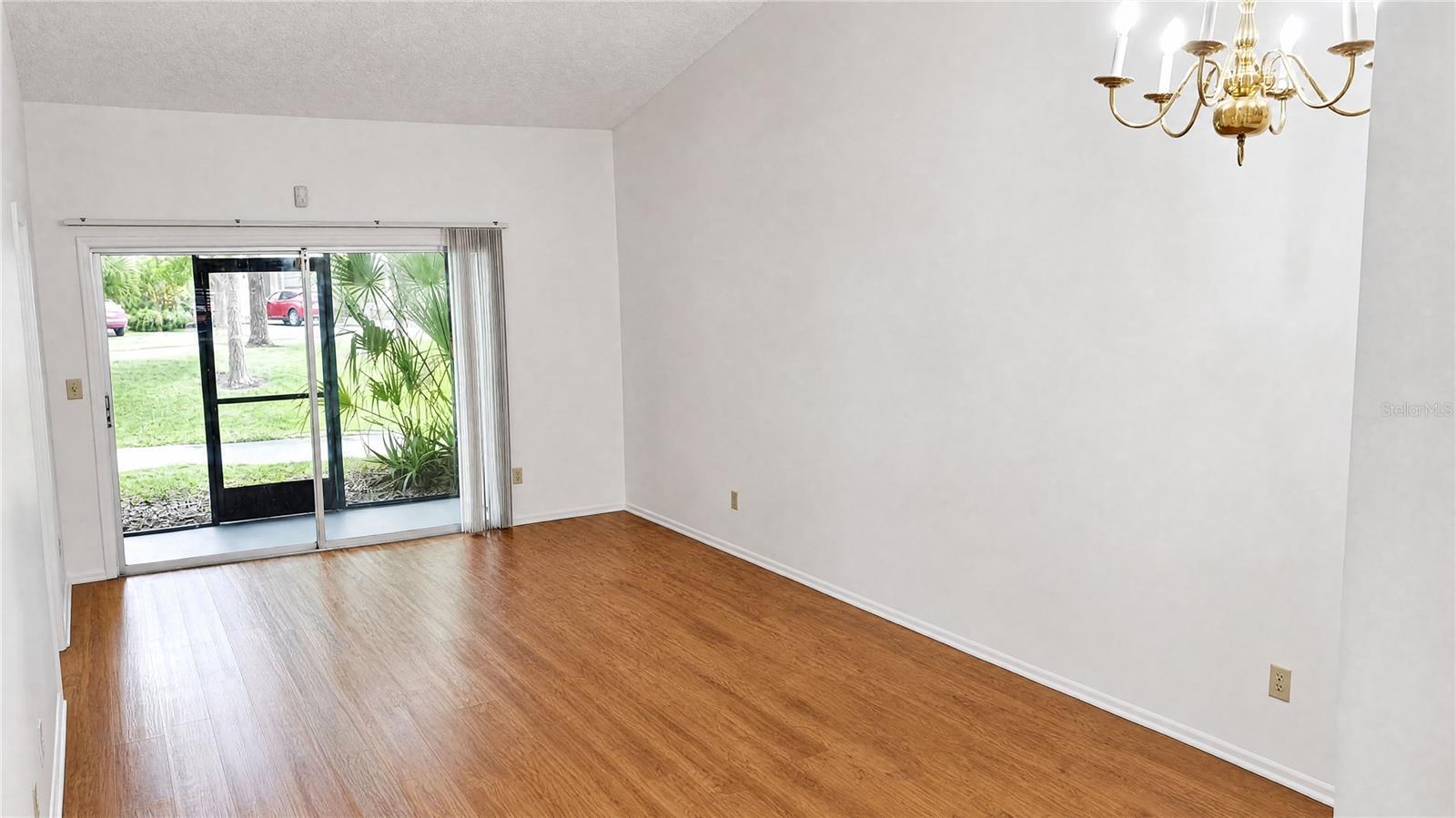 3962 La Costa Ln Property Photo 8