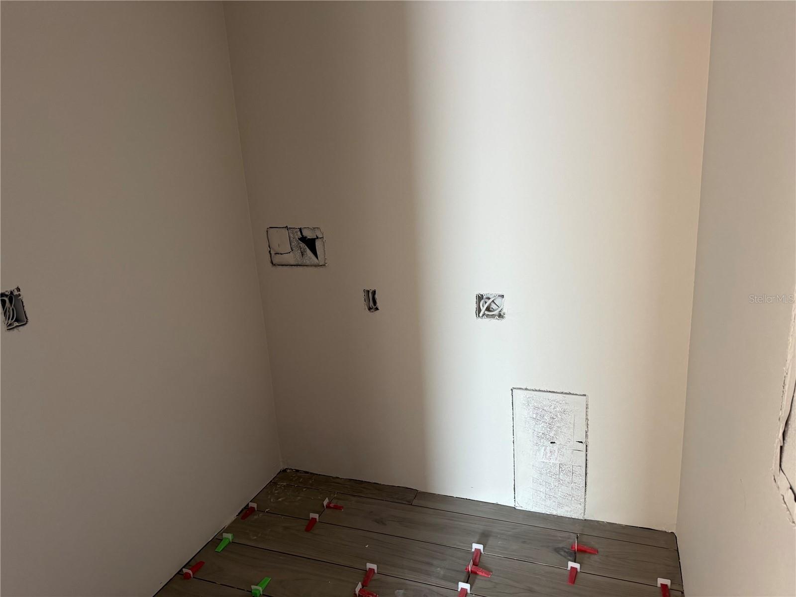 7542 Deer Valley Circle Property Photo 11
