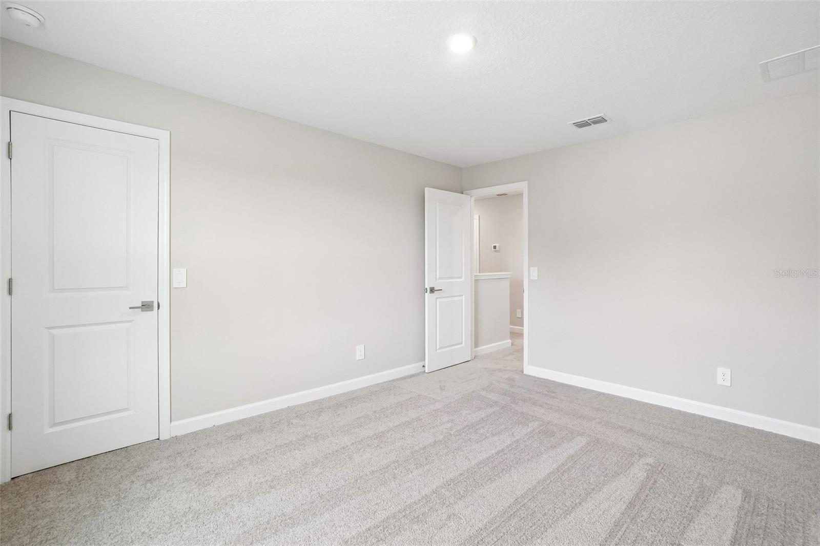7542 Deer Valley Circle Property Photo 29