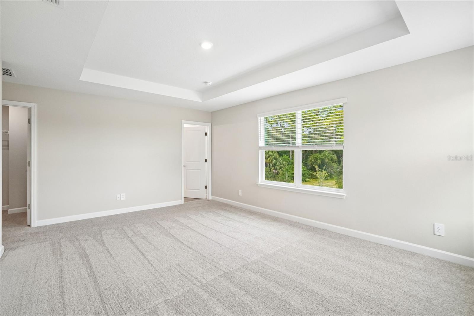 7542 Deer Valley Circle Property Photo 32
