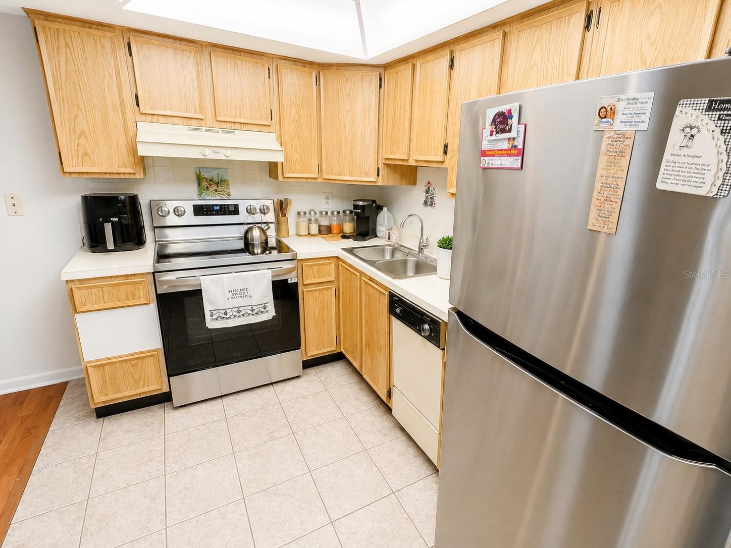1131 Orange Tree Cir W #c Property Photo 7