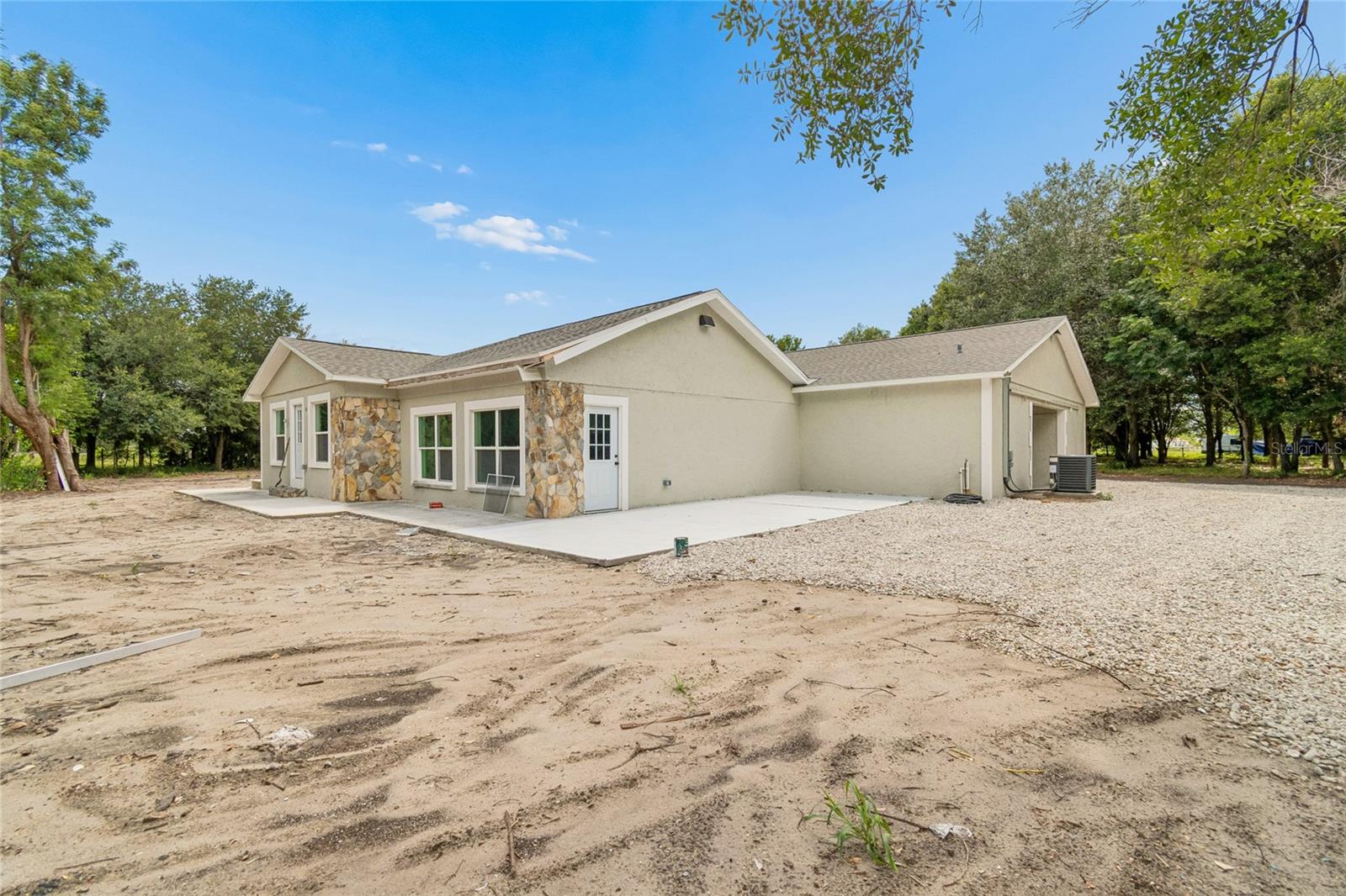 15628 Carlton Lake Rd Property Photo 28