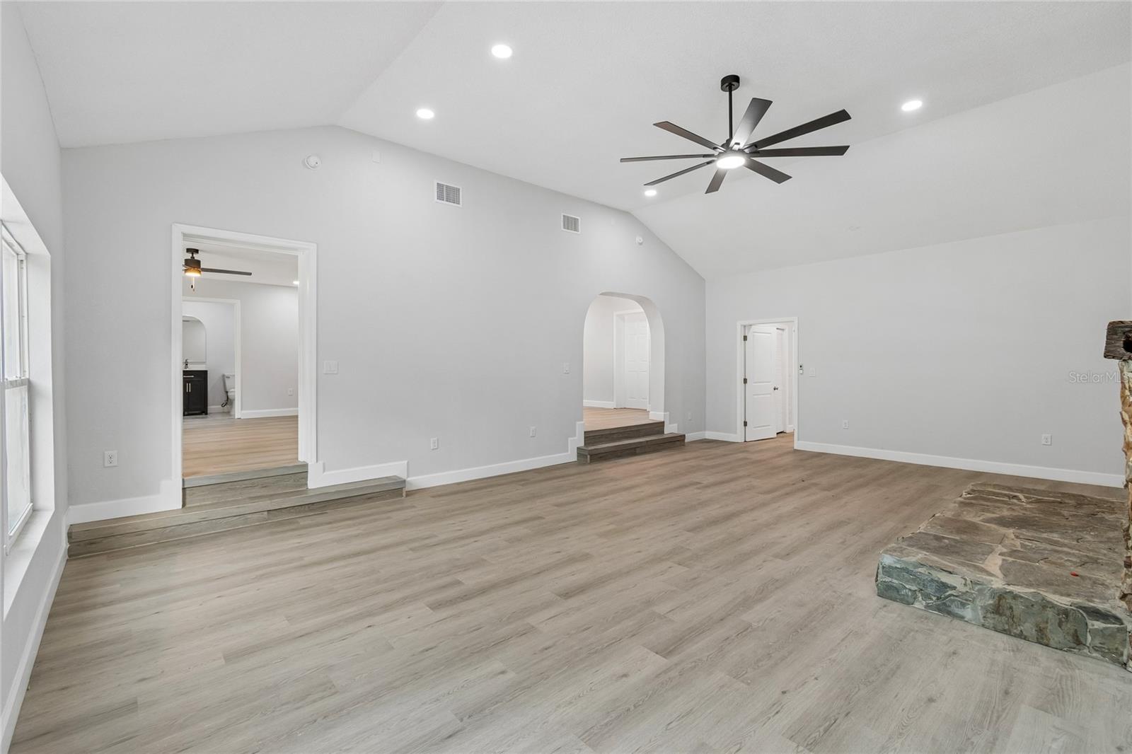 15628 Carlton Lake Rd Property Photo 41