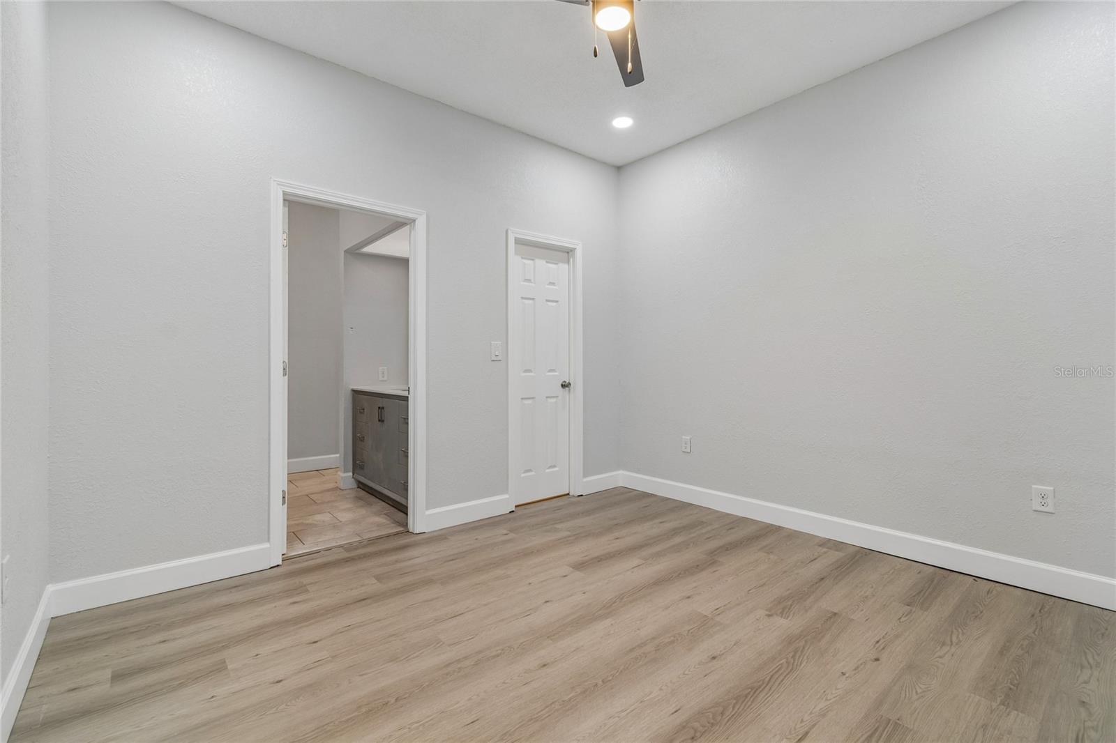 15628 Carlton Lake Rd Property Photo 45
