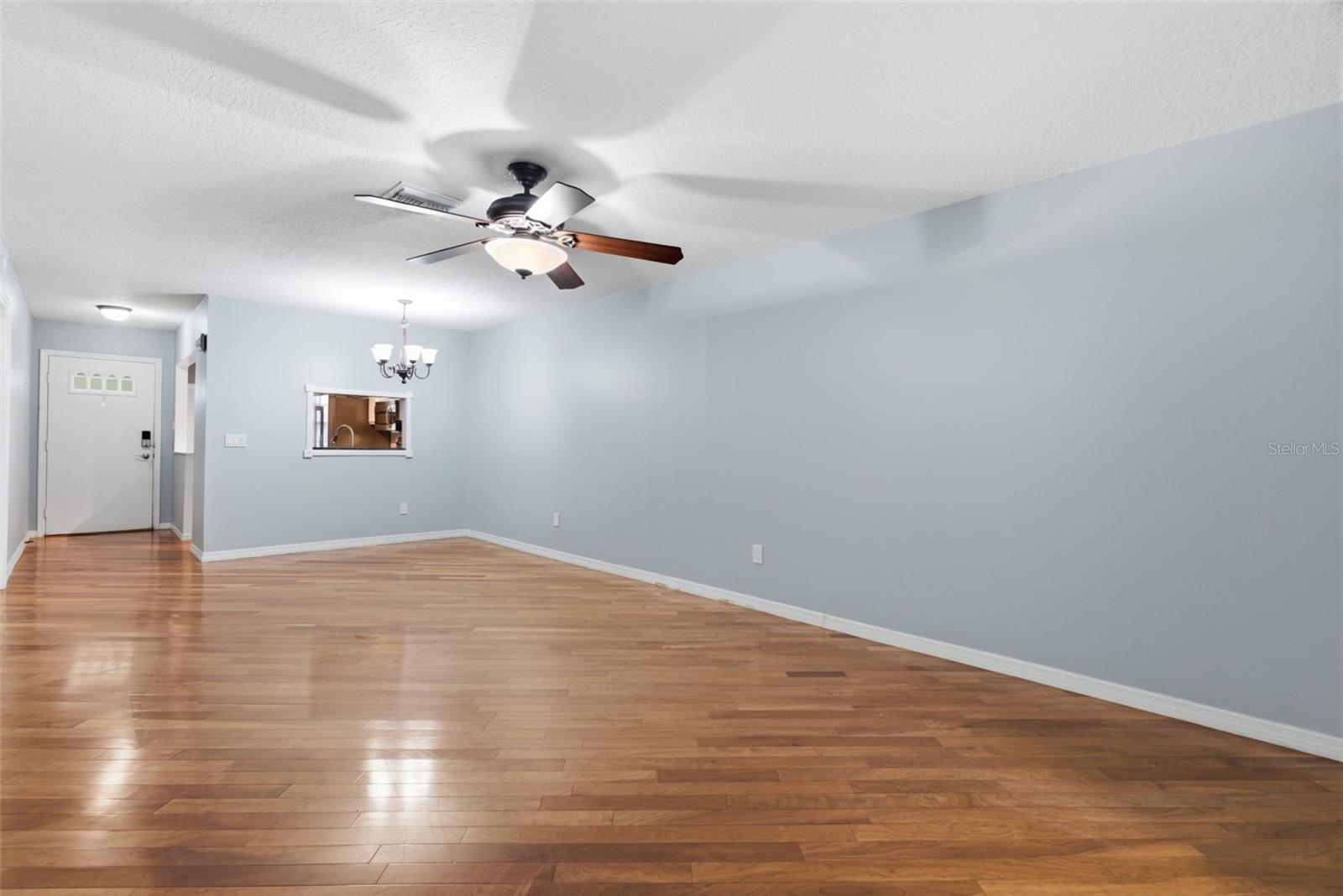 2250 Druid Rd E #603 Property Photo 9