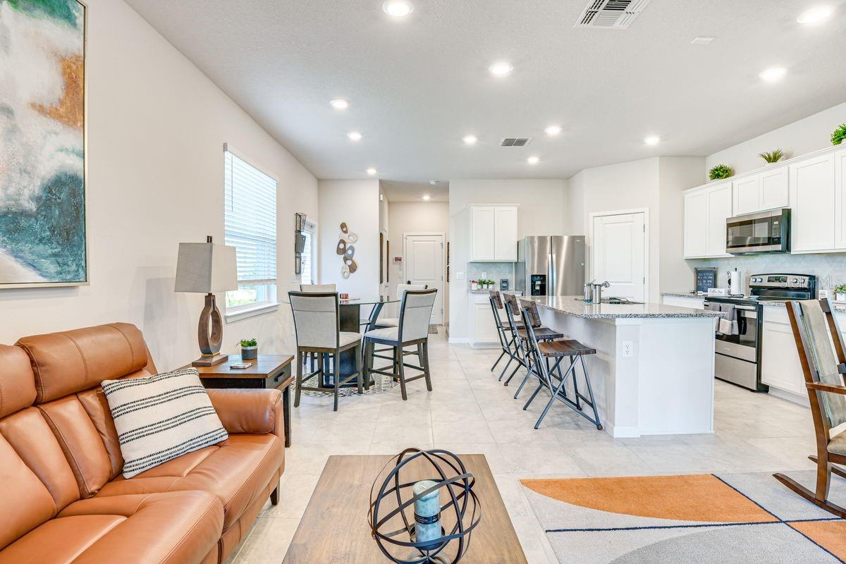5443 Elmview Xing Property Photo 9