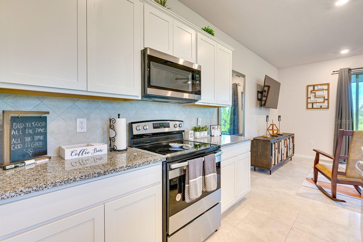 5443 Elmview Xing Property Photo 11