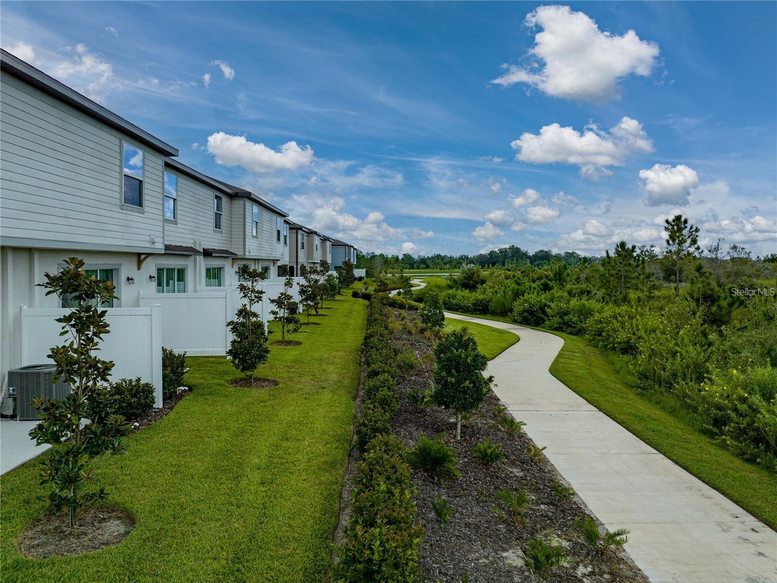 5443 Elmview Xing Property Photo 32