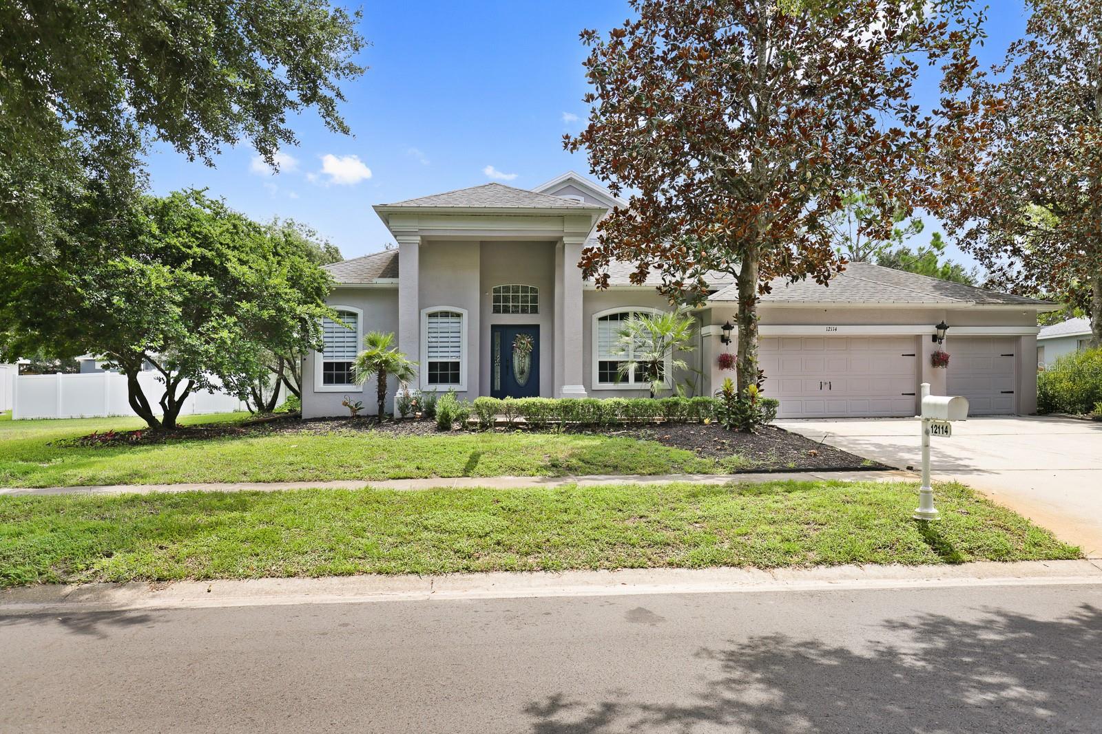 12114 Creek Edge Dr Property Photo 1