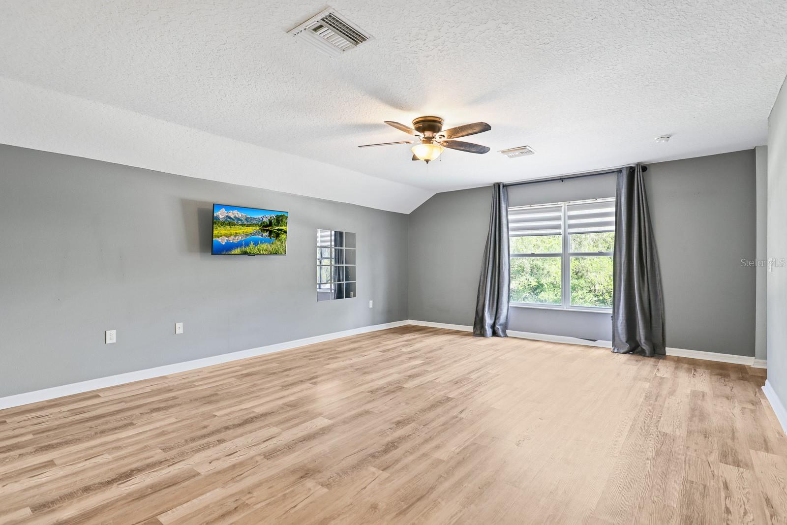 12114 Creek Edge Dr Property Photo 38
