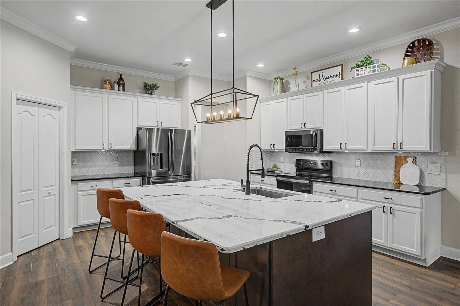 13134 Done Groven Dr Property Photo 11