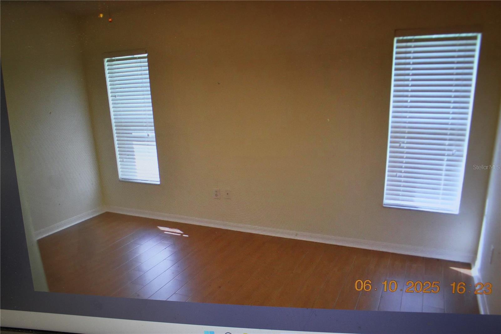 25947 Terrawood Loop Property Photo 3