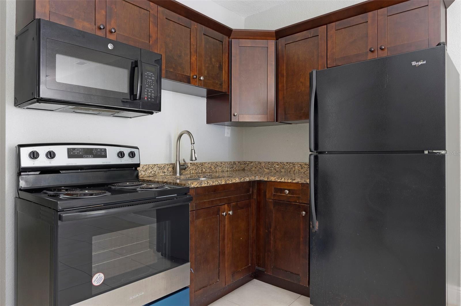 3651 Haines Rd N Property Photo 8