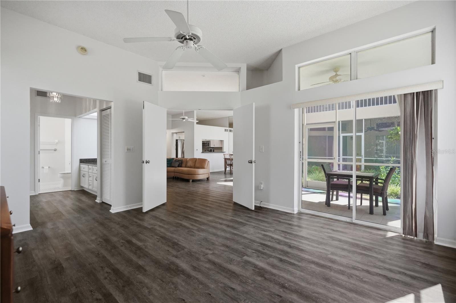 215 Clays Trl Property Photo 11