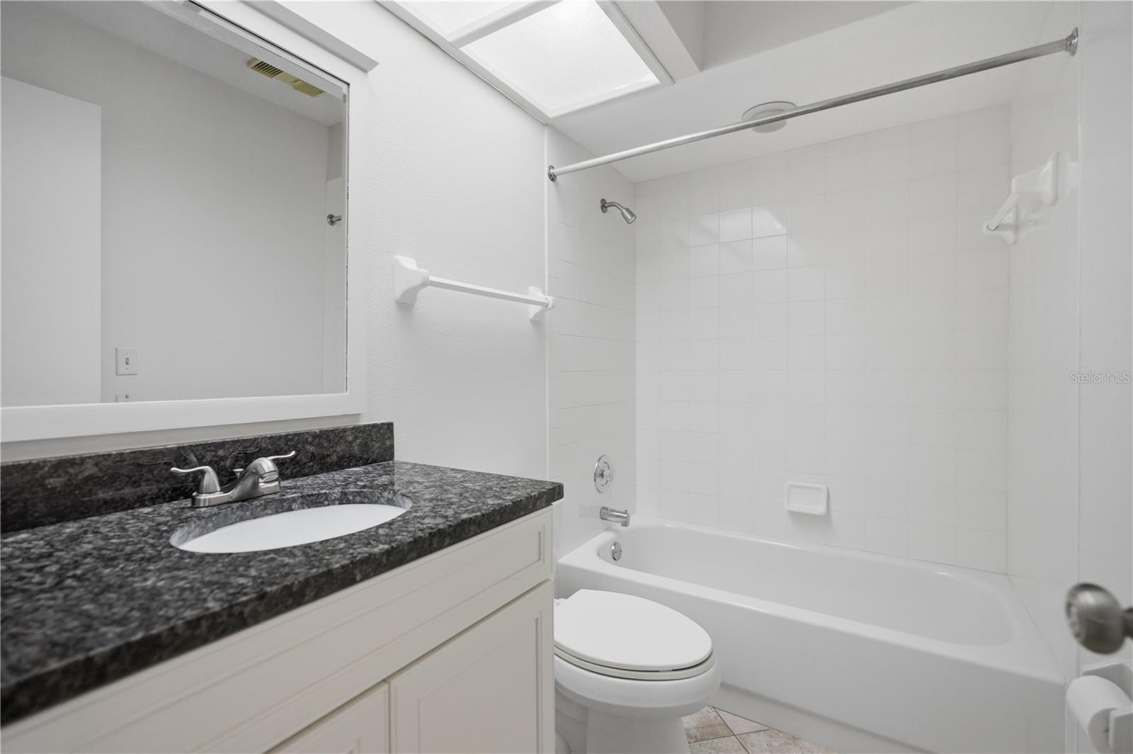 215 Clays Trl Property Photo 14