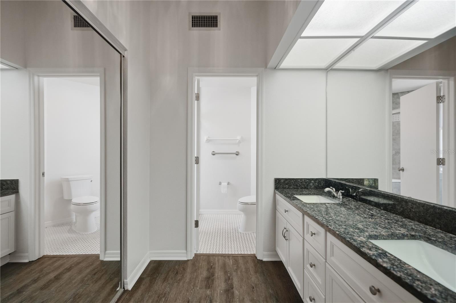 215 Clays Trl Property Photo 16