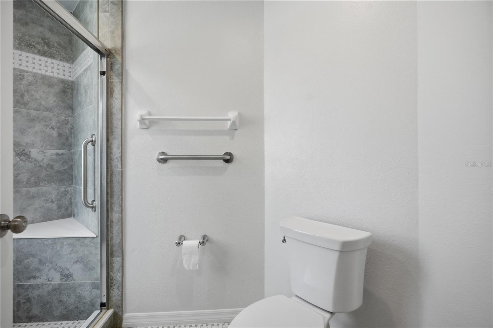 215 Clays Trl Property Photo 17