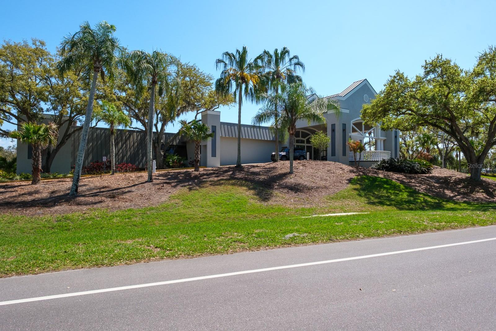 215 Clays Trl Property Photo 28