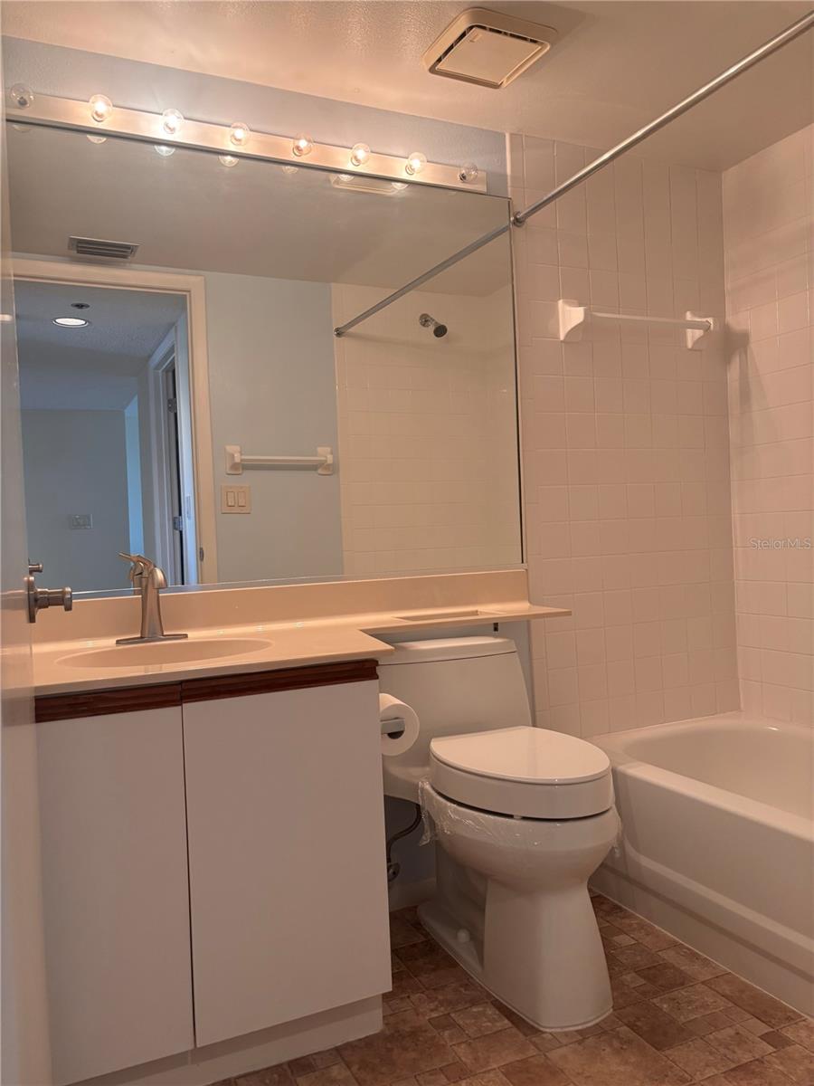 4460 Fairways Blvd #407 Property Photo 16