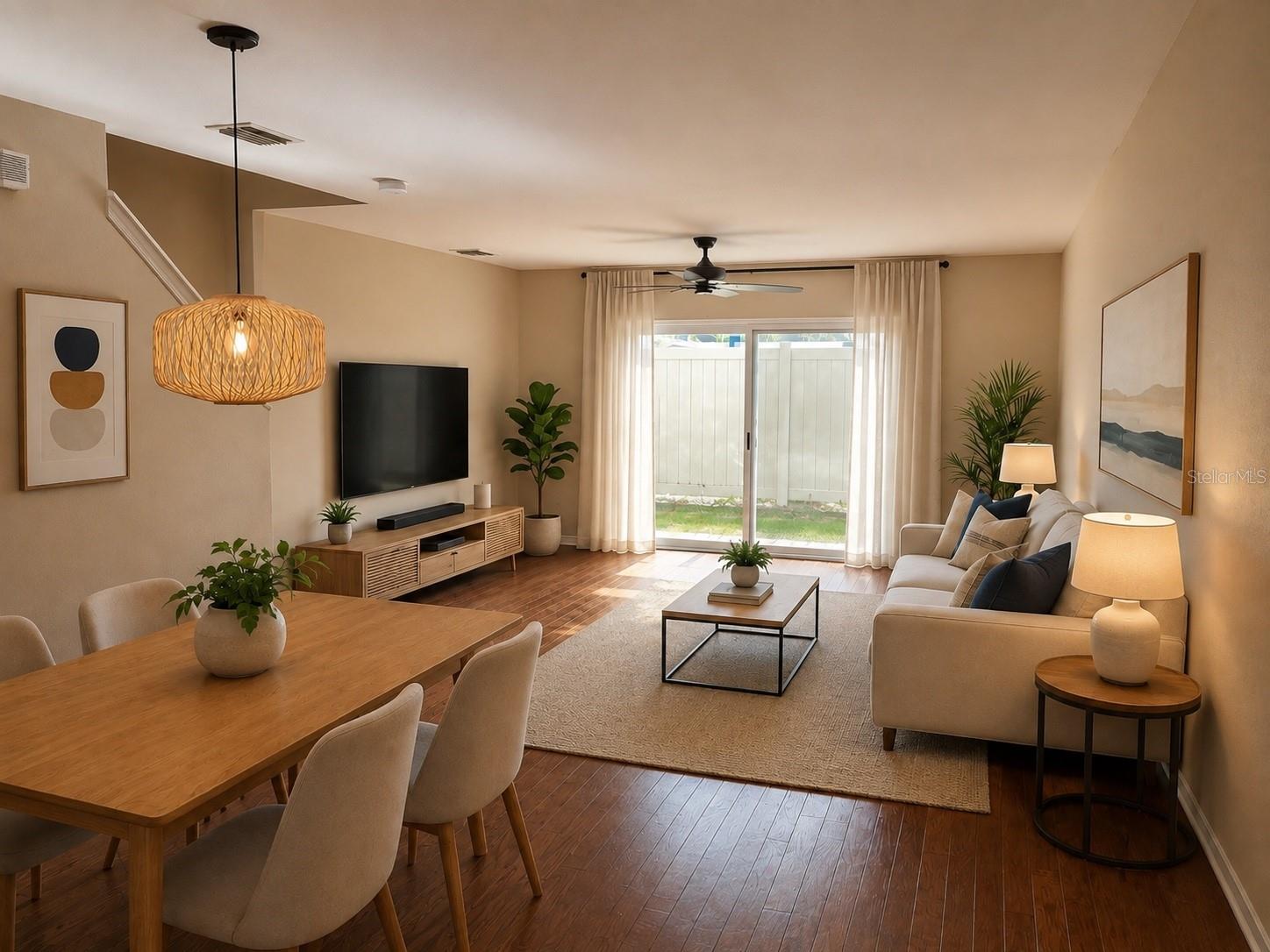 2533 Harn Blvd #2 Property Photo 3
