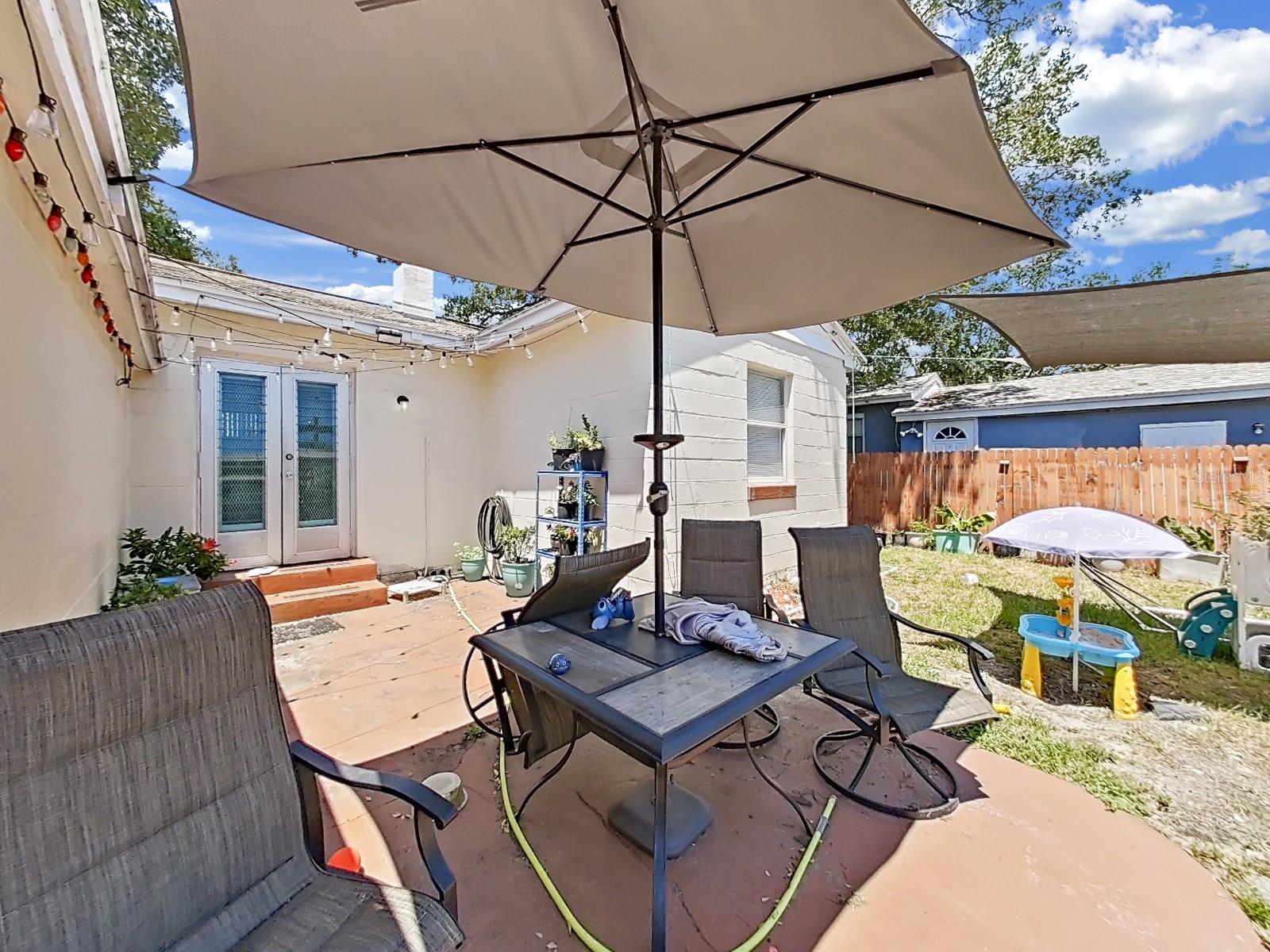 2730 Edwards Ave S Property Photo 25