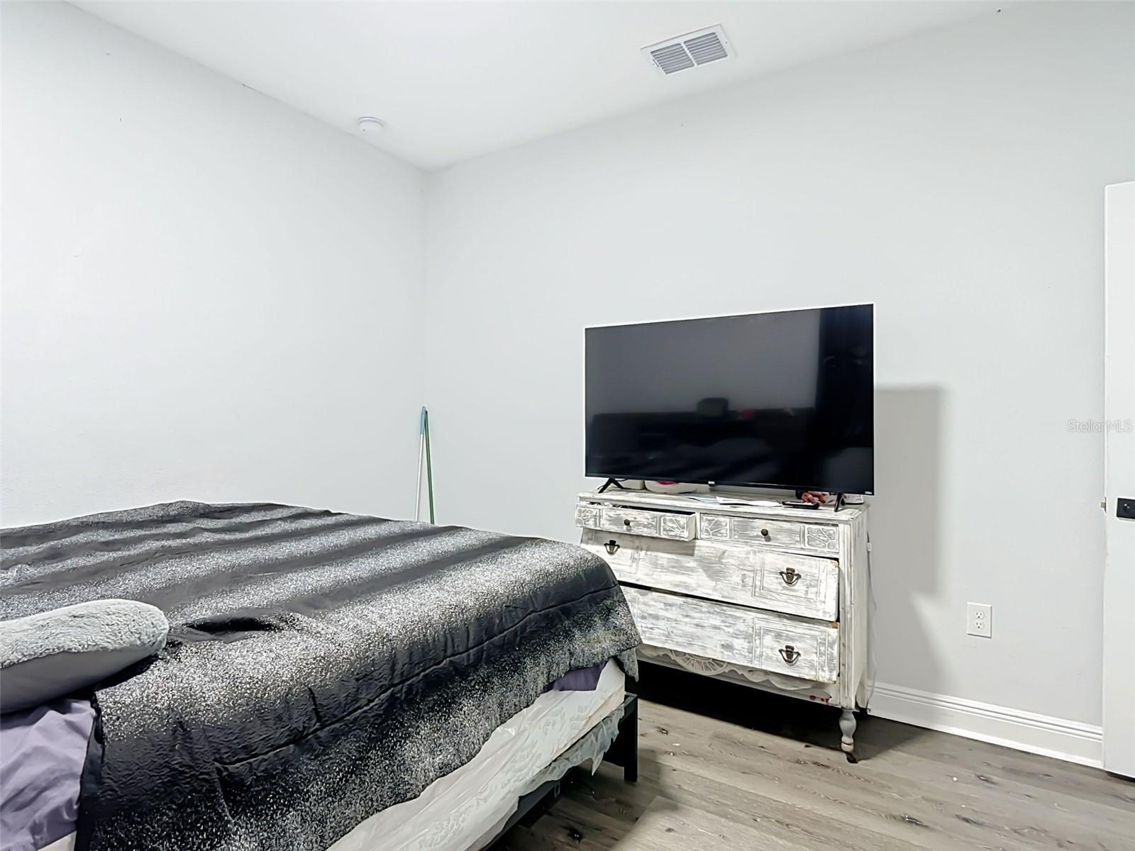 1101 Saint Tropez Ct Property Photo 26