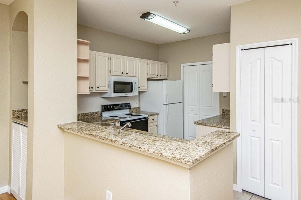 5713 Legacy Crescent Pl #101 Property Photo 8