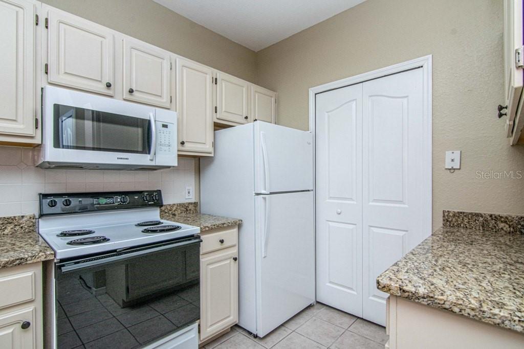 5713 Legacy Crescent Pl #101 Property Photo 10