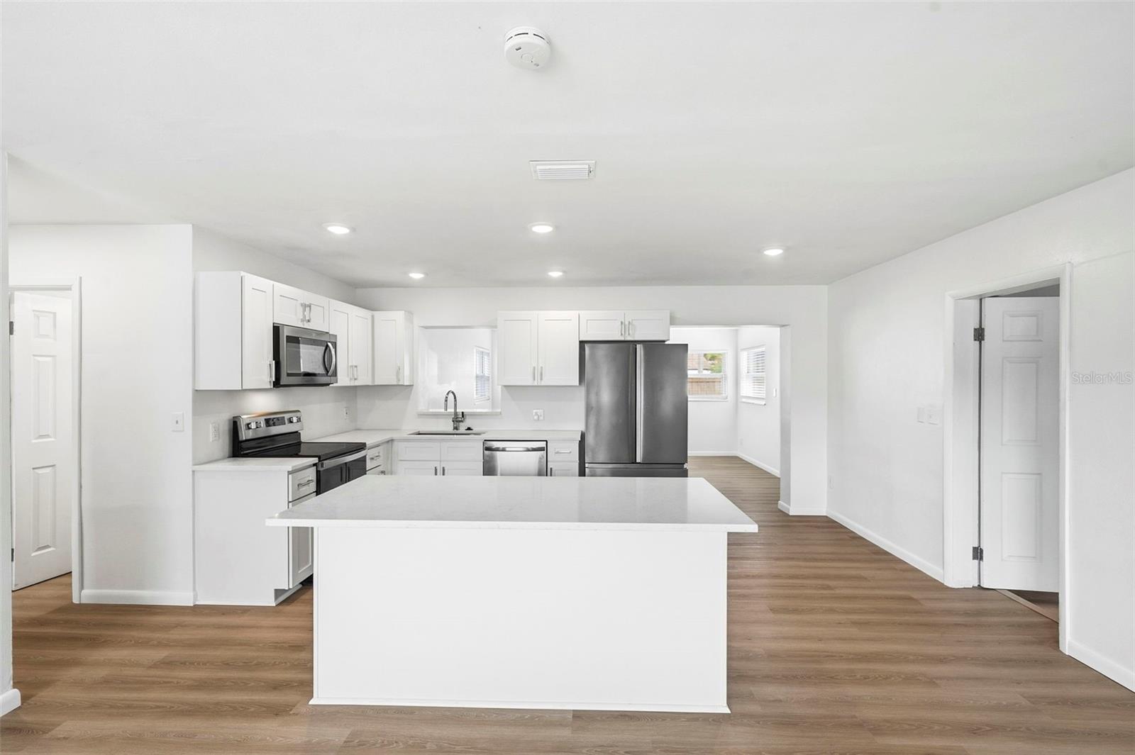 11354 123rd Ter N Property Photo 17