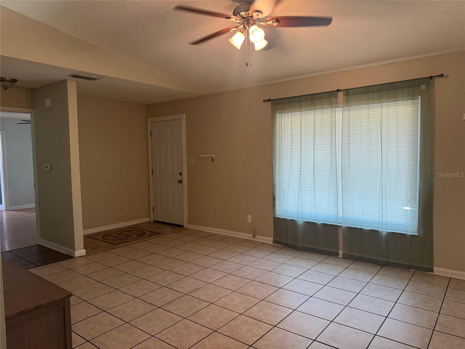 6052 Idle A While Cir Property Photo 8