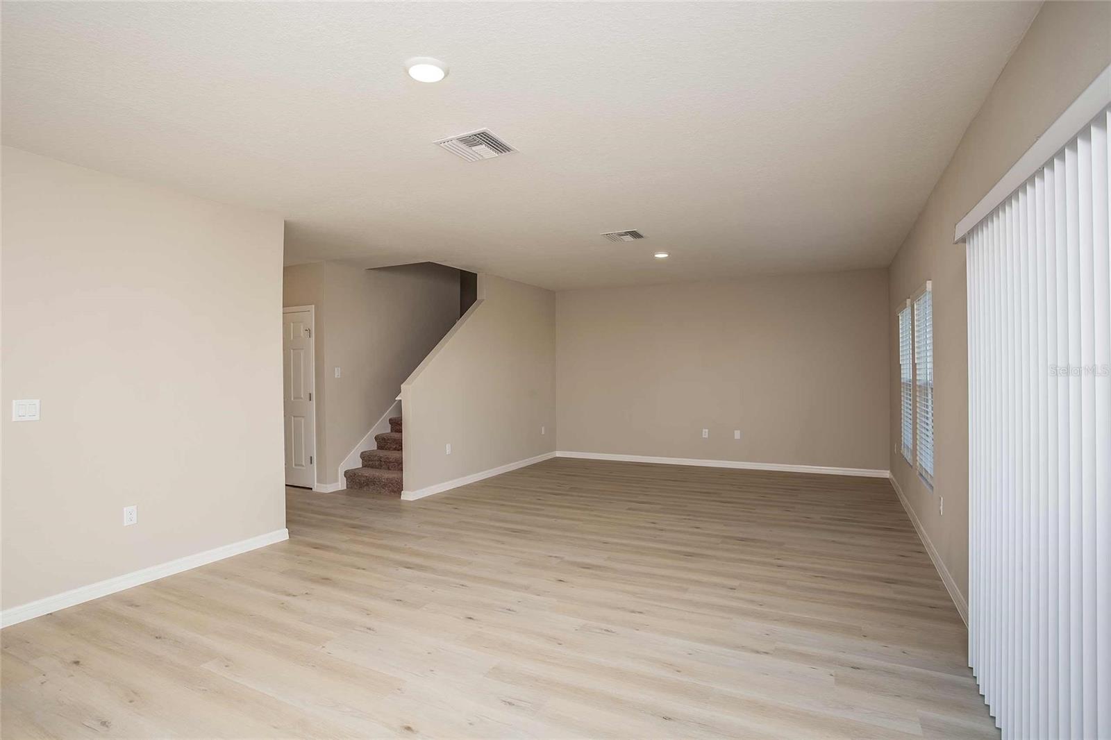 1807 Poppy Dr Property Photo 13