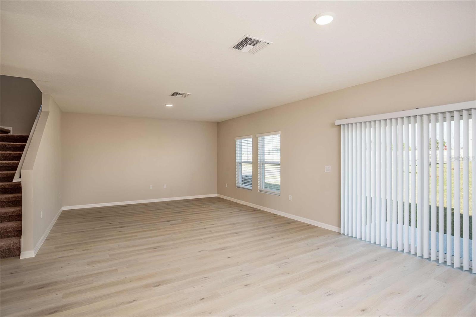 1807 Poppy Dr Property Photo 14